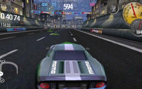 极品飞车13怎么比赛